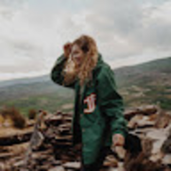 Meet your Posher, Hanna - Picture 1 of 1